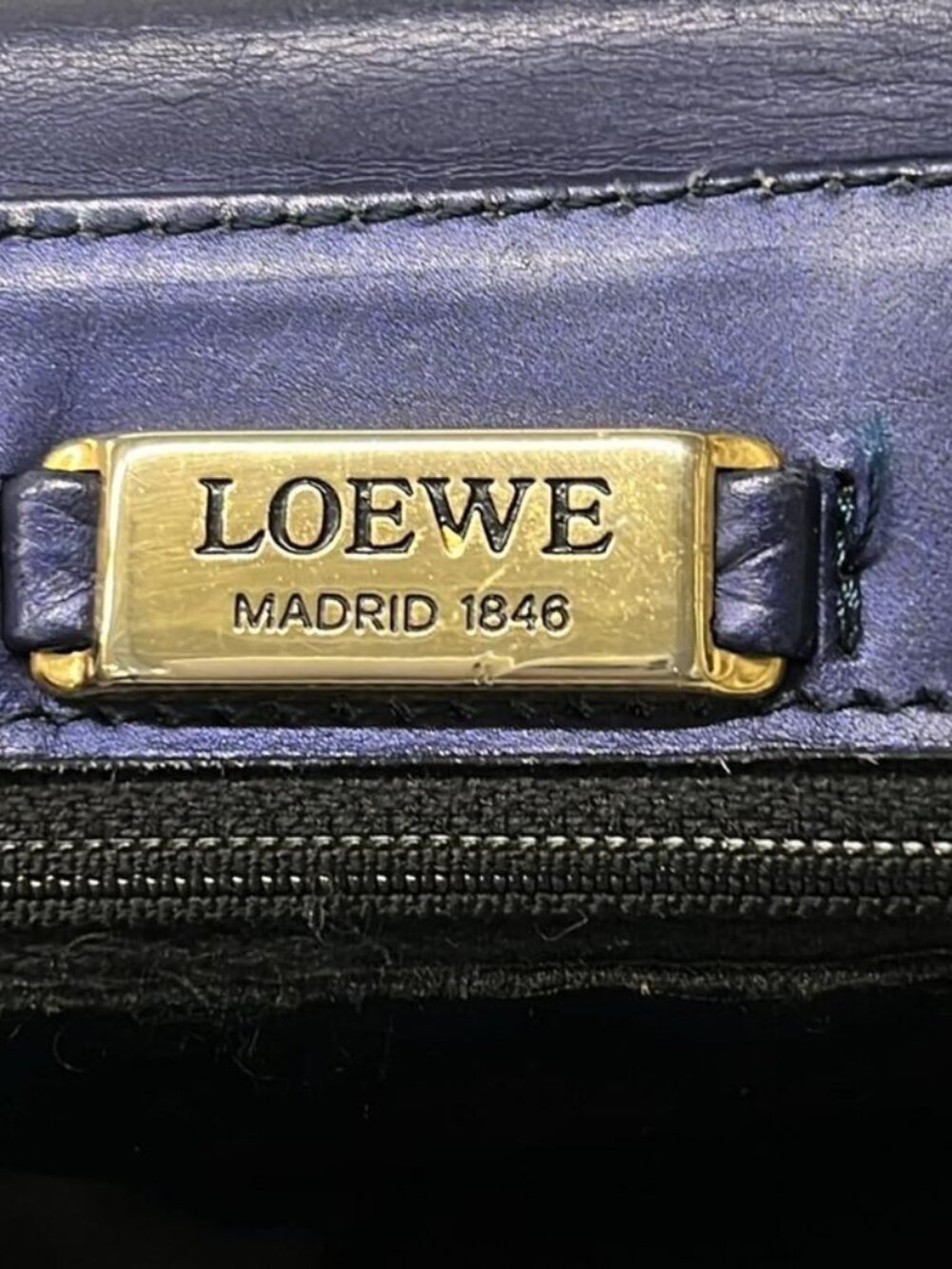Loewe Handbag Blue Chain Handle Drawstring Leather - Picture 8 of 13